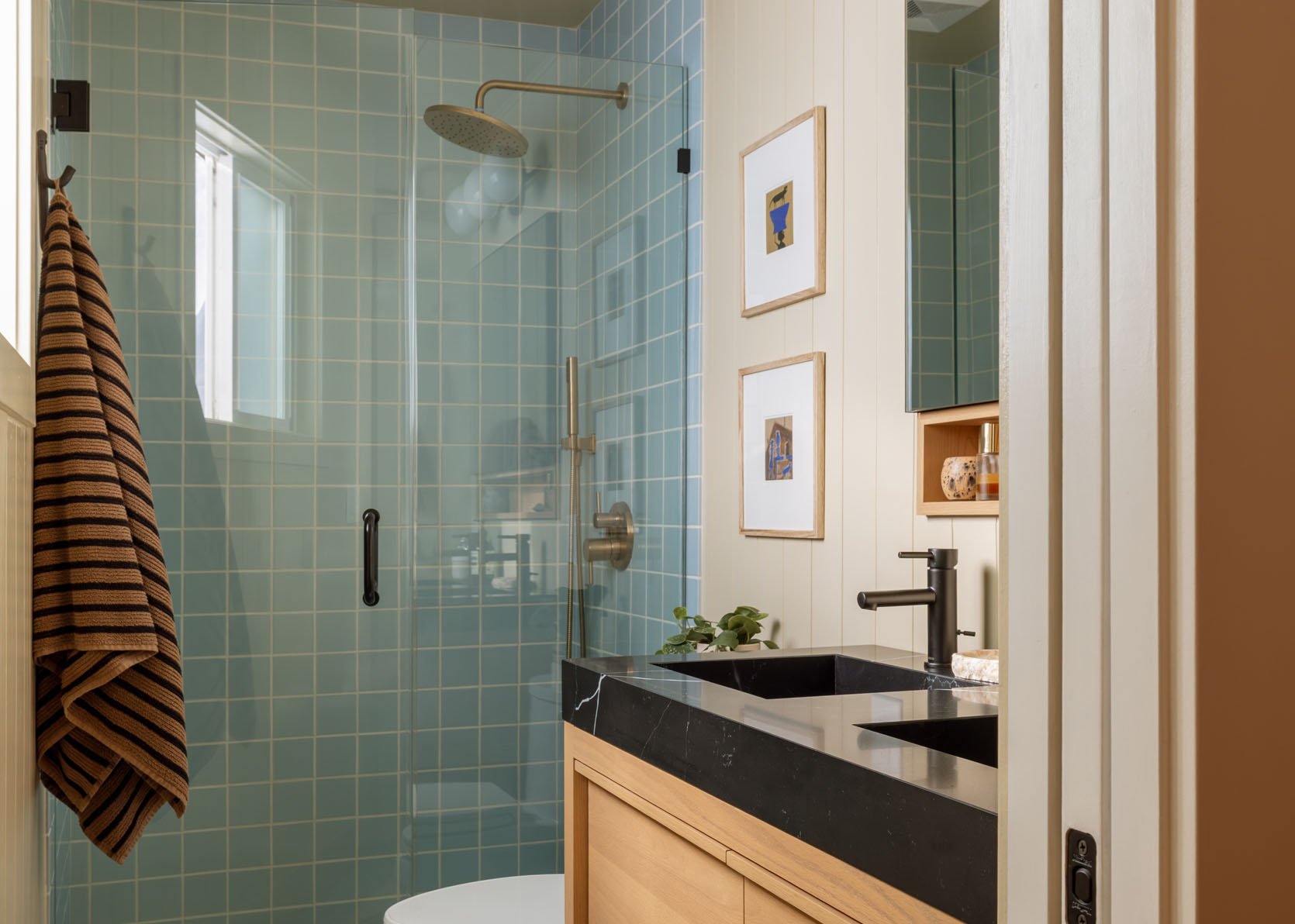 Byla prieš baltus rankšluosčius – spalvingi rankšluosčiai, kad būtų naudinga tiek funkcija, tiek stilius