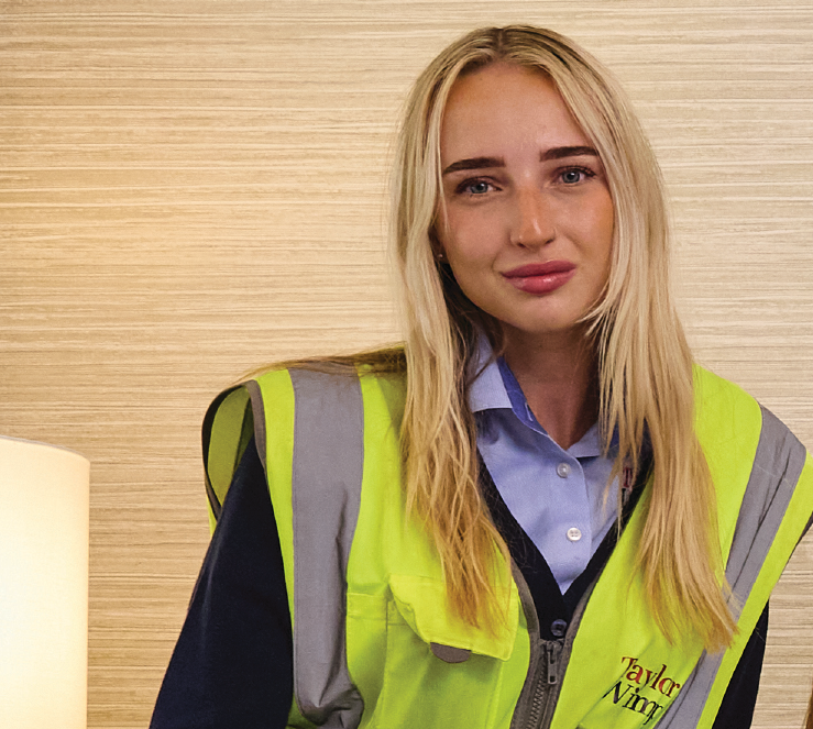 „Gyvenimą keičianti“ moterų karjera statybose kartu su Taylor Wimpey